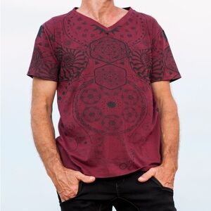 MURKOBEYE Men's Burgundy Graphic T-Shirt Size XL